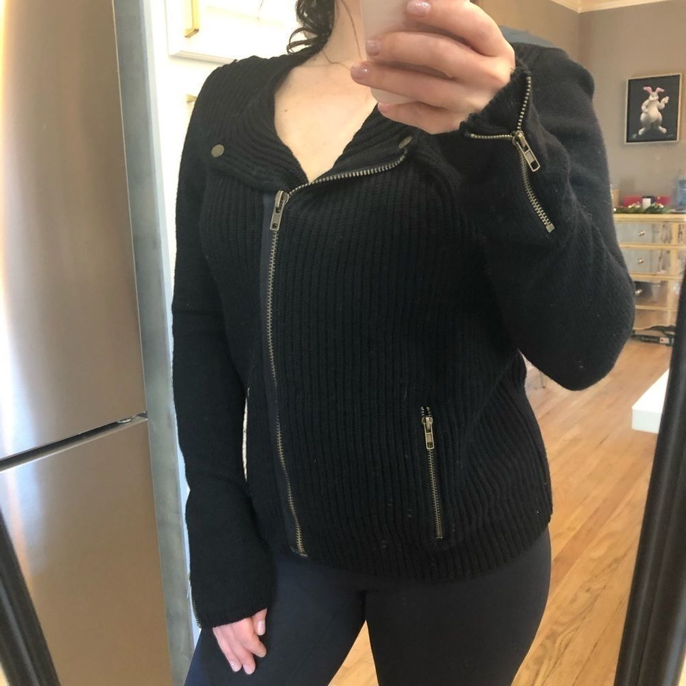 Joie  Black 100% Wool Knit  Zip Up Cardigan Sweater Jacket Size M Long Sleeve